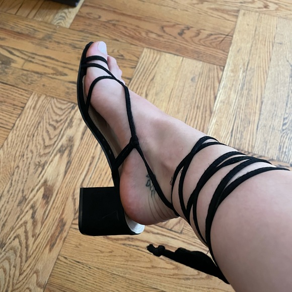Black strapy sandals/ heels - Picture 3 of 4